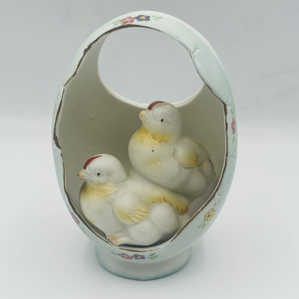 Vintage Arnart Creations Ceramic Egg With Chicks